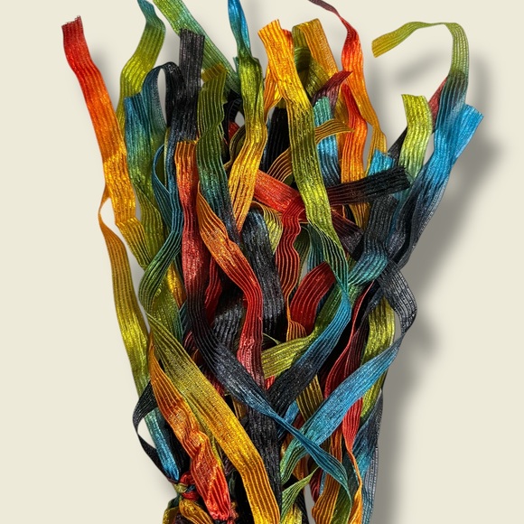 Multicolor Crinkle Ribbon Scarf - Fun! - Picture 6 of 8